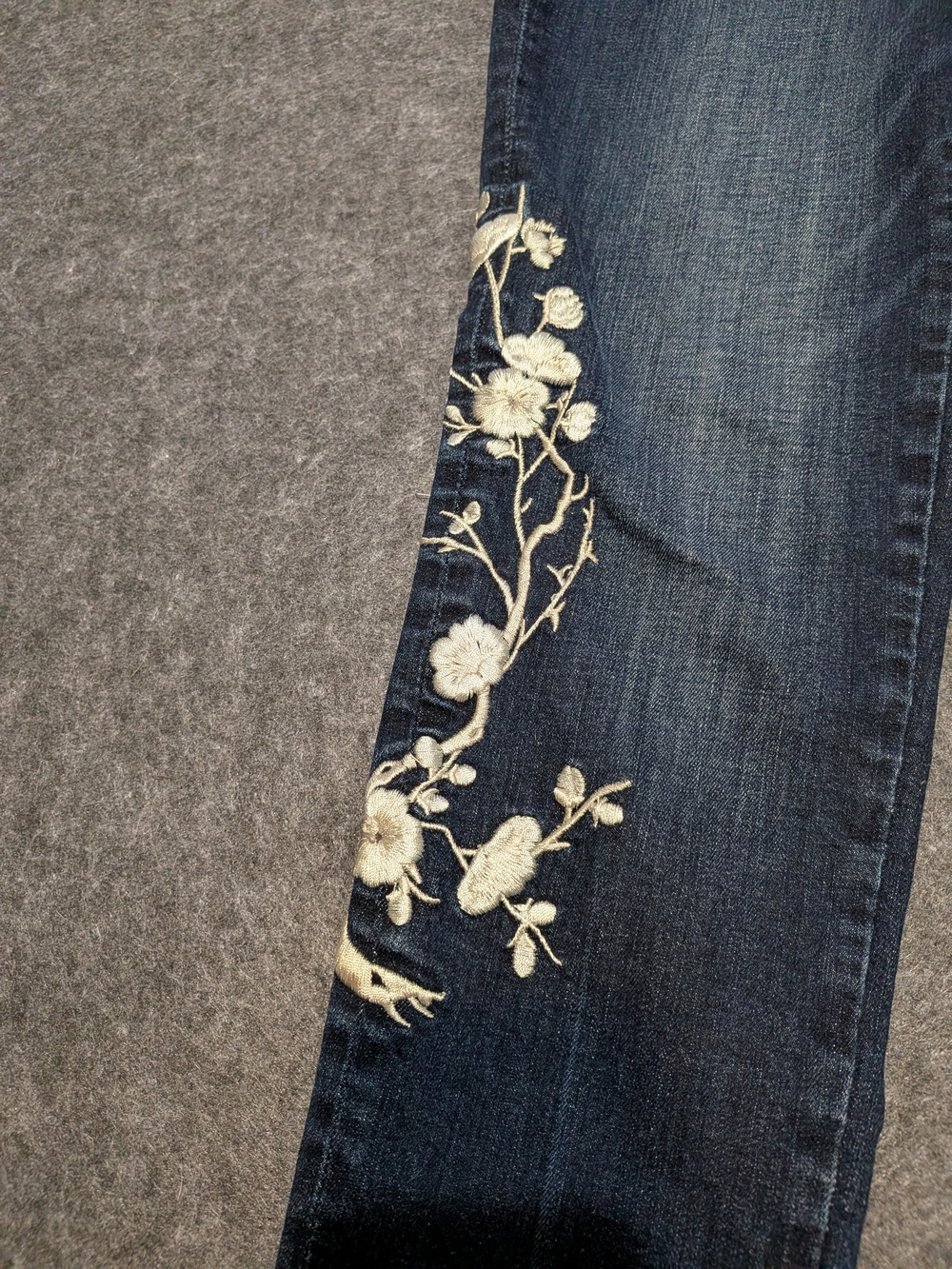 DRIFTWOOD Dark Indigo Skinny Jeans with White Floral Embroidery - Picture 7 of 13